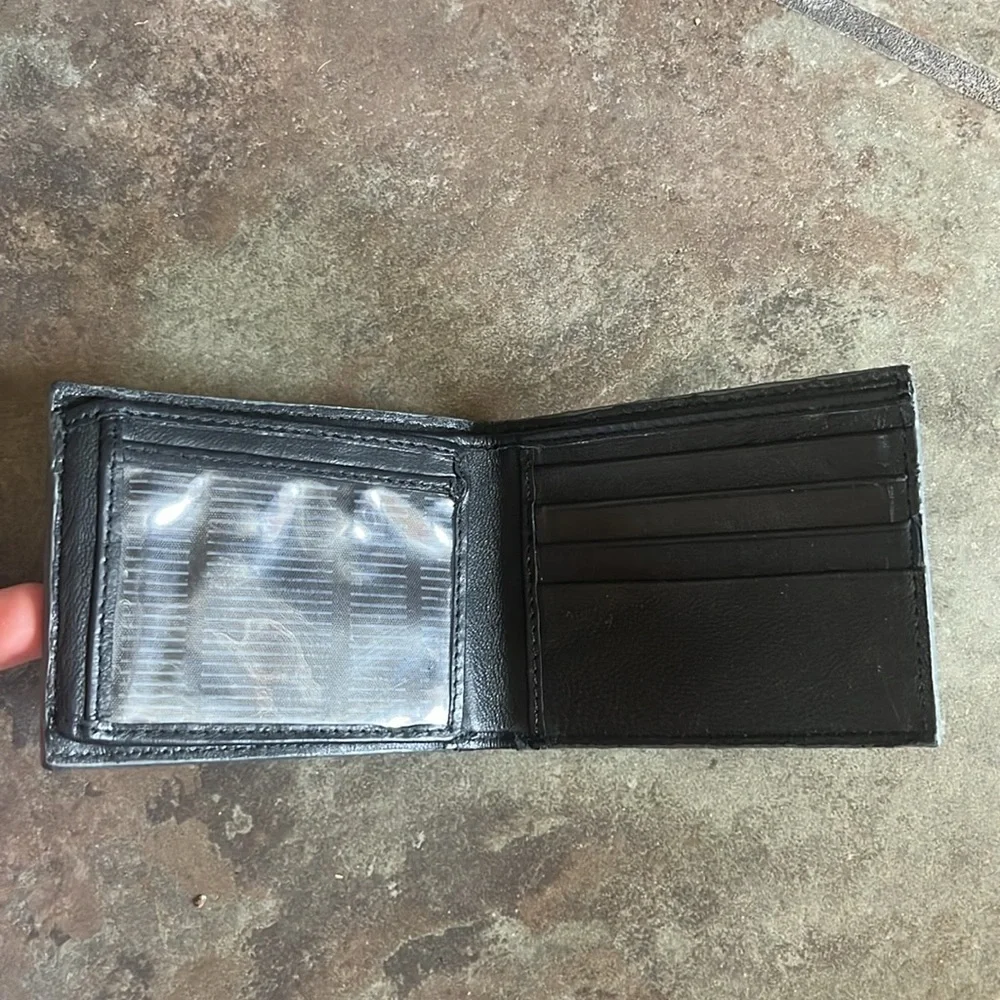Kennith Cole reaction black, genuine leather, wallet